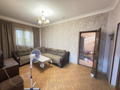 Code AA-4965. House for sale.