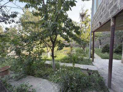 Code AA-7459. House for sale.