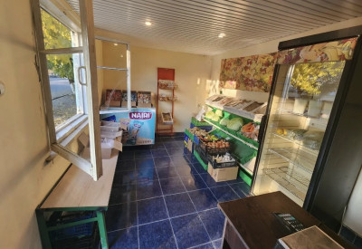 Code KA-6526 Commercial property for sale