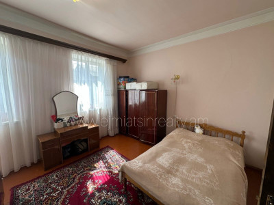 Code AA-2558 A private house is for sale