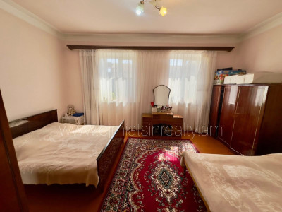 Code AA-2558 A private house is for sale