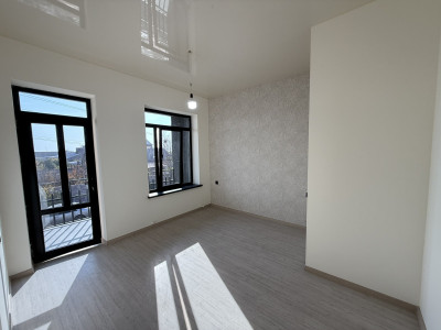 Code AA-6386 – Newly built private house for sale