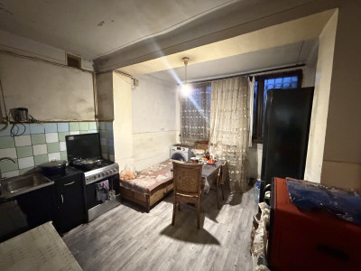 Code BS-9411 An apartment is for sale