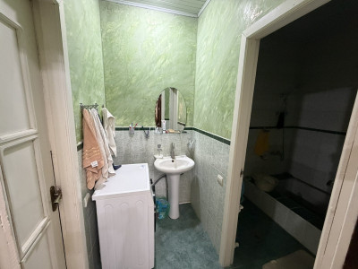 Code AA-4405 A private house is for sale