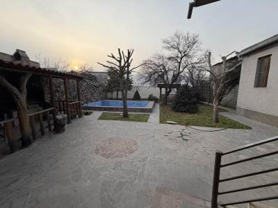 Code AA-4405 A private house is for sale