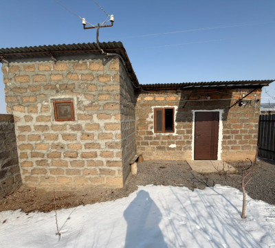 Code AA-0307 – House for sale