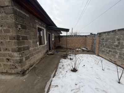 Code AA-0308 – Private house for sale