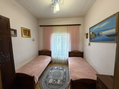 Code AA-3433 – Private house for sale