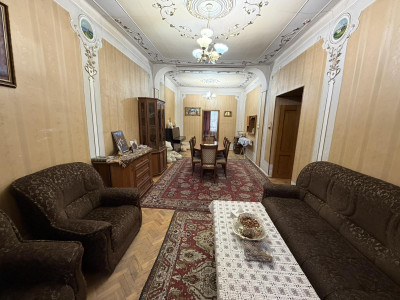 Code AA-3433 – Private house for sale