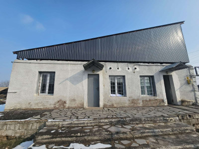 Code AA-9967 – Private house for sale