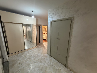 Code BA-8215 – Apartment for sale