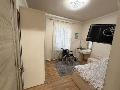 Code AA-8812 – Private house for sale