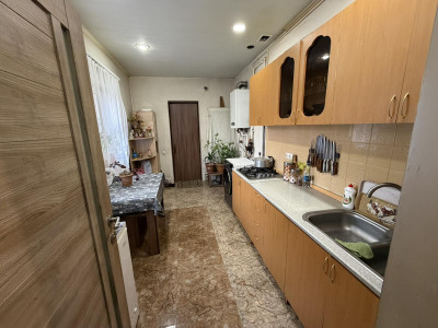 Code AA-8812 – Private house for sale