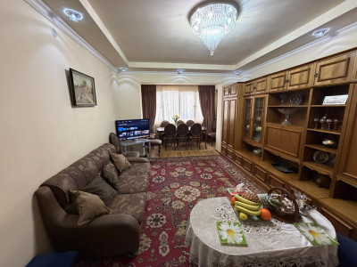 Code BA-1172 – Apartment for sale