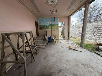 Code AA-1049 – Private house for sale