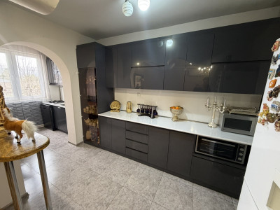 Code BA-7954 – Apartment for sale