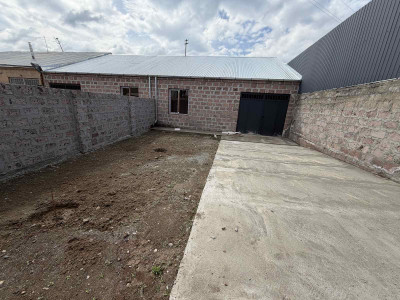 Code AA-6608 – Newly built private house for sale