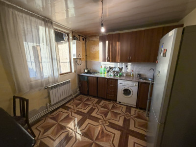 Code AA-1318 – Private house for sale