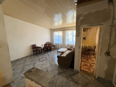 Code AA-1318 – Private house for sale