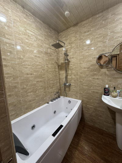 Code BS-8676 – Apartment for sale