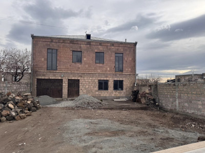 Code AS-5500 – Private house for sale