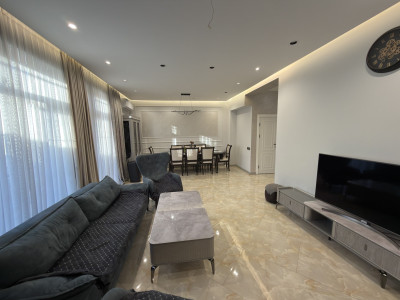 Code AA-8869 – Private house for sale