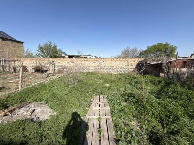 Code AA-6253 – Private house for sale