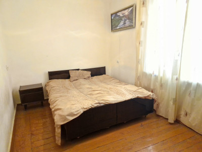 Code AV-6351 – Private house for sale