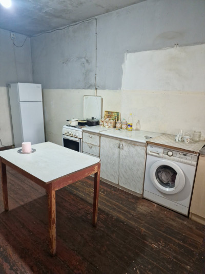 Code AV-6351 – Private house for sale