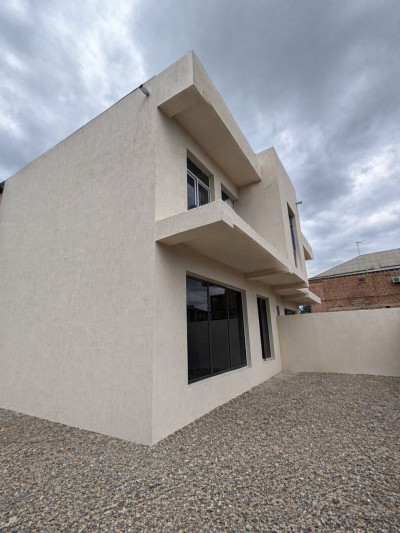 Code AS-0343. A house for sale.