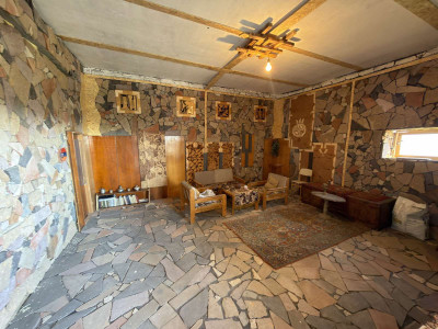 Code AS-4770 – Private house for sale