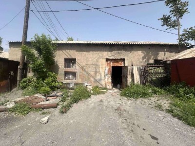 Code KE-0215. Industrial space for sale.