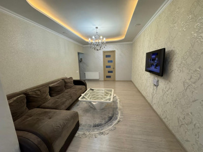 Կոդ BS-8404 Վաճառվում է բնակարան