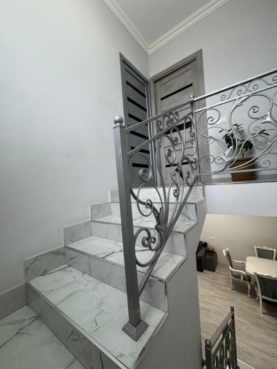 Code AS-4520 – Private house for sale