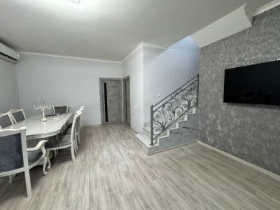 Code AS-4520 – Private house for sale