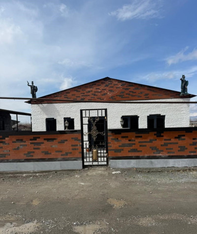 Code AS-0710 – Private house for sale