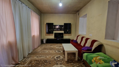 Code AV-1085 House for sale