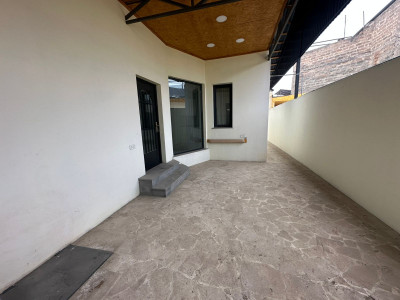 Կոդ AA-9535 Վաճառվում է առանձնատուն