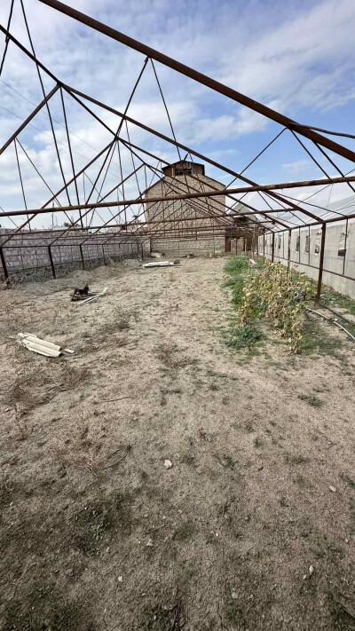 Կոդ HA-9002   Վաճառվում է տնամերձ հող