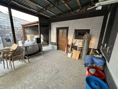 Կոդ AE-2024   Վաճառվում է առանձնատուն