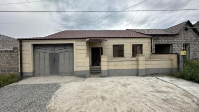 Կոդ AA-0143 Վաճառվում է նորակառույց առանձնատուն