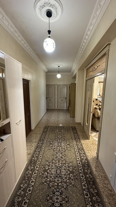 Կոդ AA-0143 Վաճառվում է նորակառույց առանձնատուն