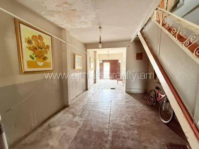 Code AA-4036 House for sale