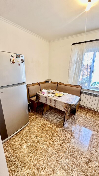 Կոդ AA-4022  Վաճառվում է առանձնատուն