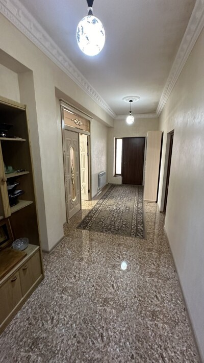 Կոդ AA-0143 Վաճառվում է նորակառույց առանձնատուն