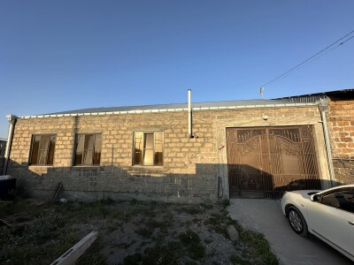 Կոդ AA-4848  Վաճառվում է առանձնատուն