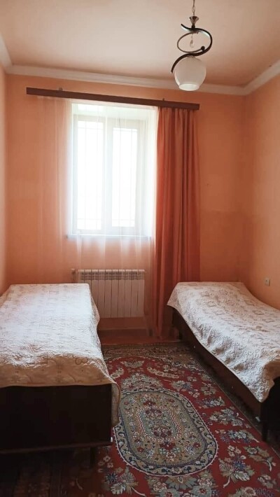 Կոդ AE-6848  Վաճառվում է առանձնատուն