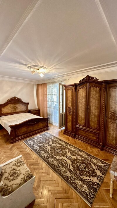 Կոդ BA-9828  Վաճառվում է բնակարան