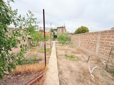 Code AA-4036 House for sale
