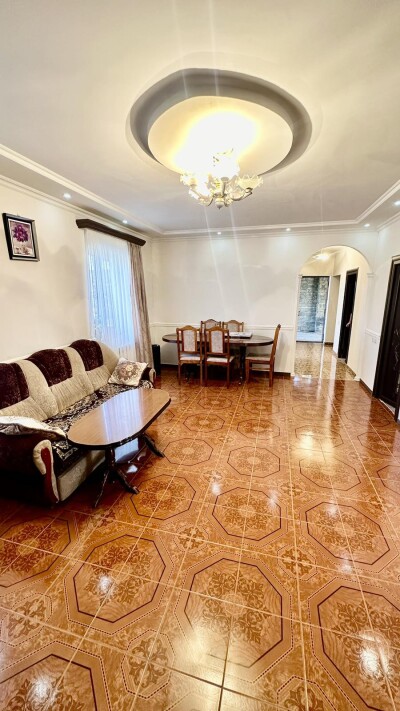 Կոդ AA-4022  Վաճառվում է առանձնատուն